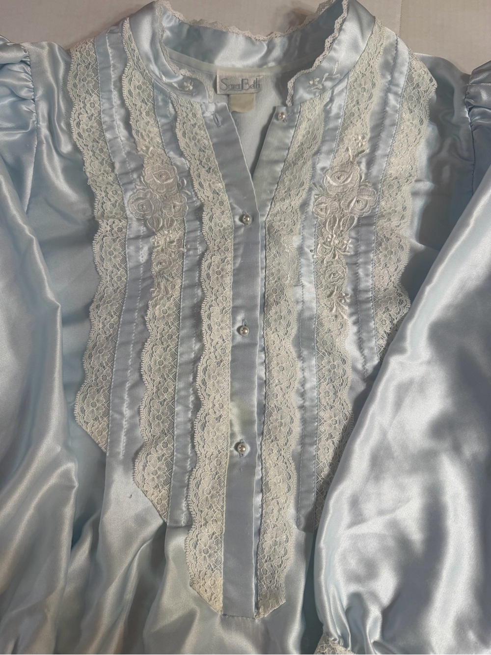 Vintage Sara Beth Blue Satin Lace Nightgown Pearl Buttons Peignoir Coquette M L